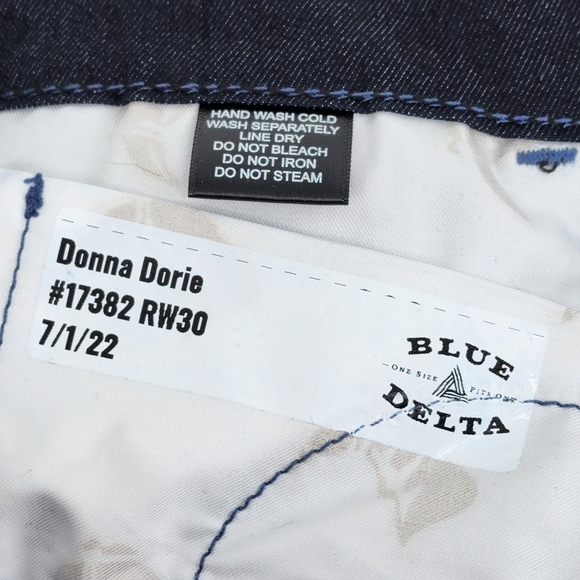 Blue Delta Women's Donna Dorie Custom Made Indigo Smooth Denim Jean - Picture 4 of 6